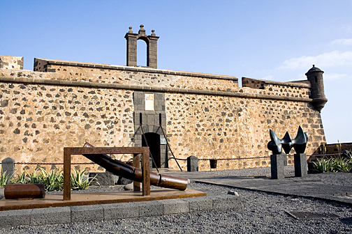 Museo Internacional de Arte Contemporáneo, MIAC Castillo de San José